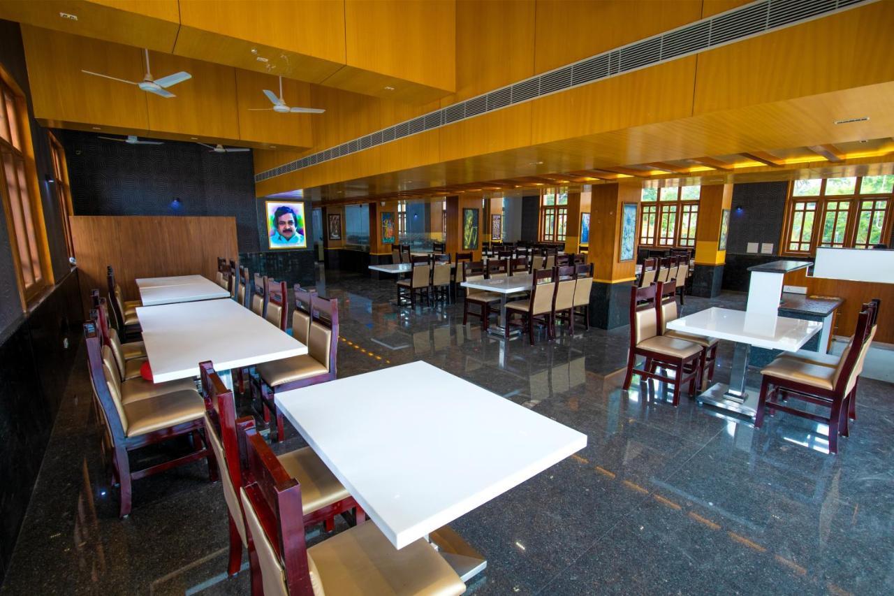 Hotel Vijayarani Tiruchirappalli Extérieur photo