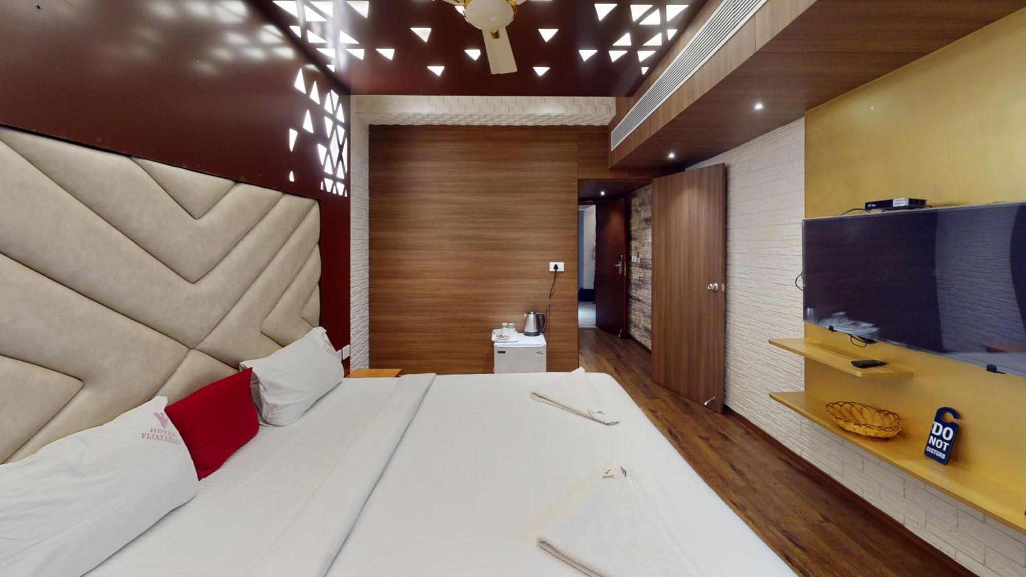 Hotel Vijayarani Tiruchirappalli Extérieur photo